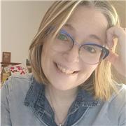 Insegnante di spagnolo madrelingua. Docente ed anche esaminatrice ELE